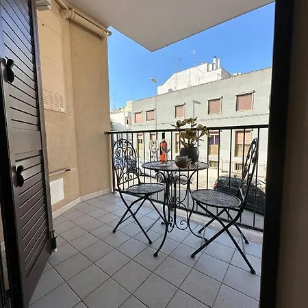 Orchidea A 300 Metri Dal Castello Apartment *